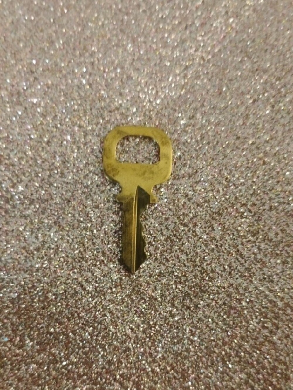 Louis Vuitton Gold Tone Key #321 - Picture 2 of 4